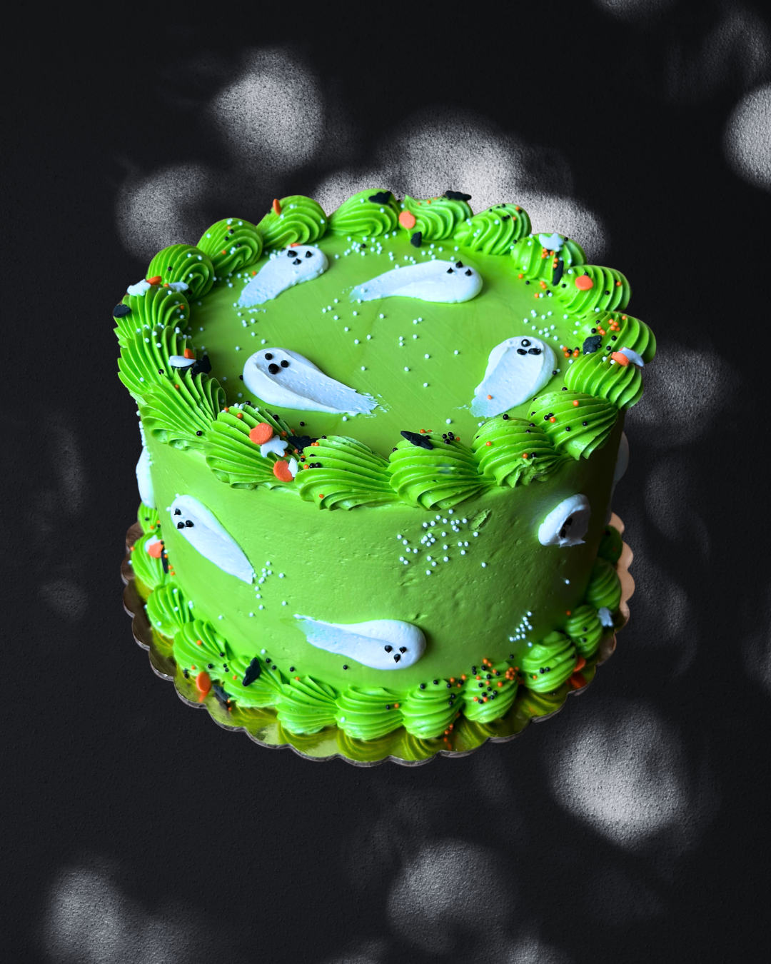 Halloween Cake (Sweet and Spooky)