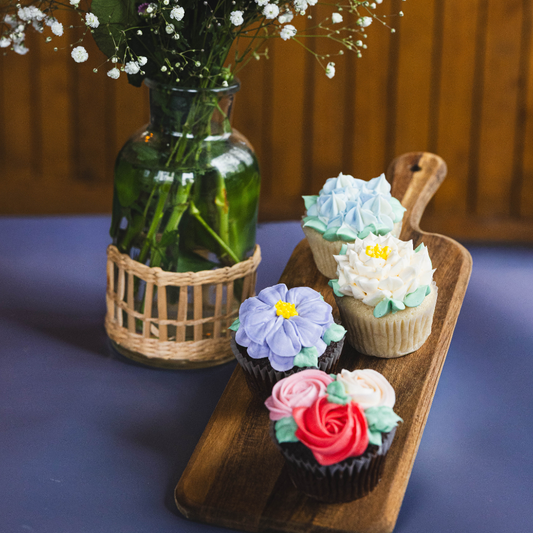 Mother's Day Cupcakes (available Friday May 8th and Saturday May 9th)